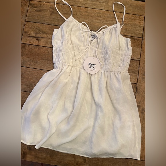 Princess Polly Dresses & Skirts - NWT White Boho Mini Dress Size 12